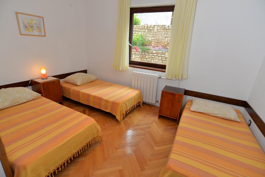 Apartments Creska 629 Рабац Екстериор снимка