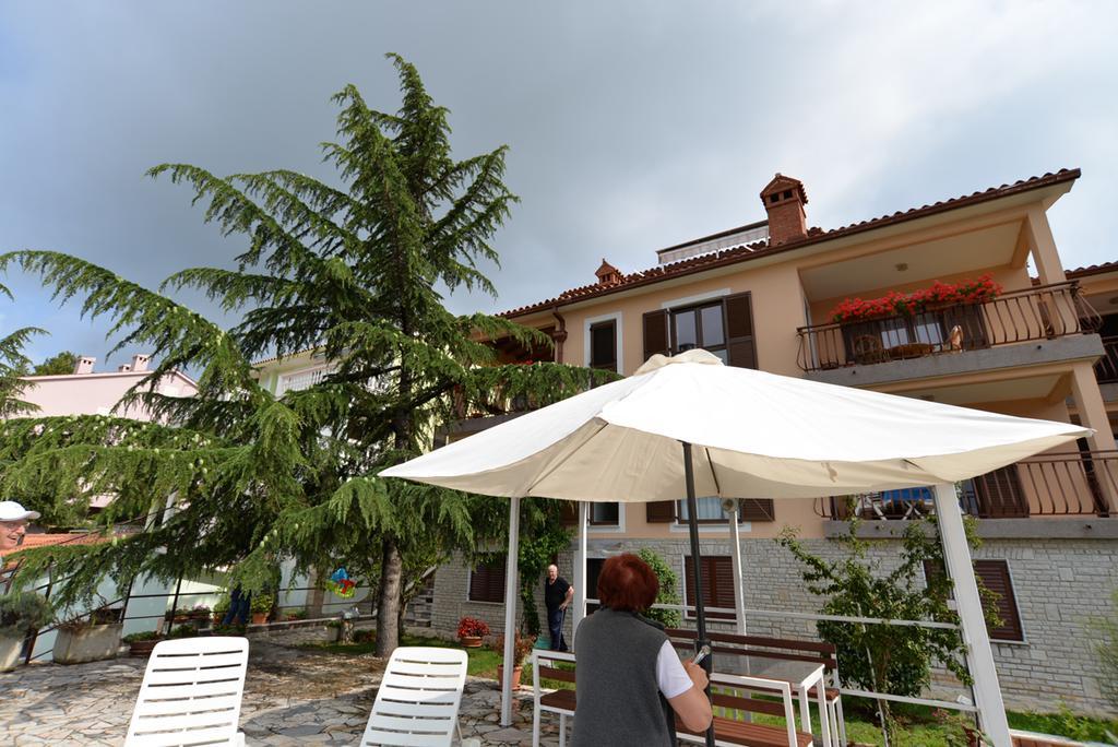 Apartments Creska 629 Рабац Екстериор снимка