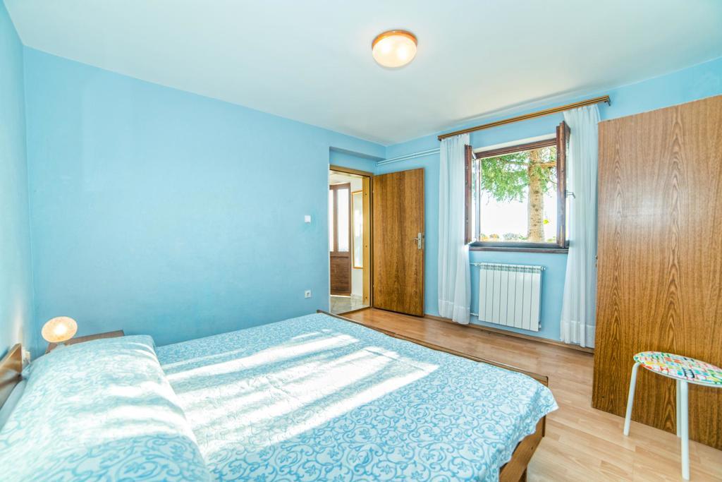 Apartments Creska 629 Рабац Екстериор снимка