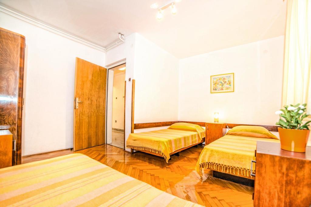 Apartments Creska 629 Рабац Екстериор снимка
